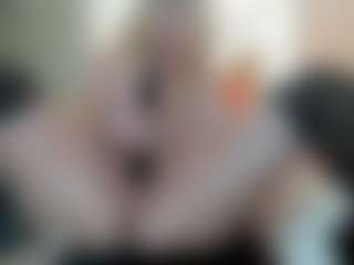 Classy4uuuu's Live Sex Cam Show