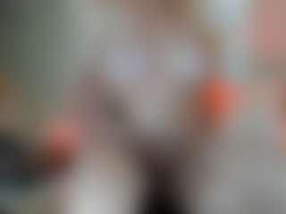 Classy4uuuu's Live Sex Cam Show