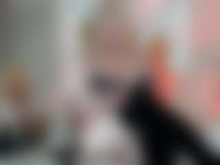 Classy4uuuu's Live Sex Cam Show