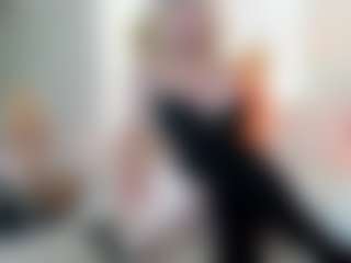 Classy4uuuu's Live Sex Cam Show