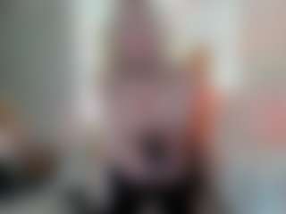 Classy4uuuu's Live Sex Cam Show
