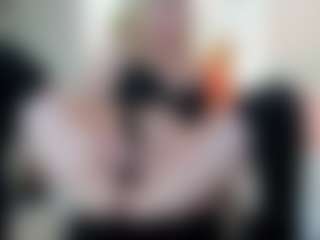 Classy4uuuu's Live Sex Cam Show