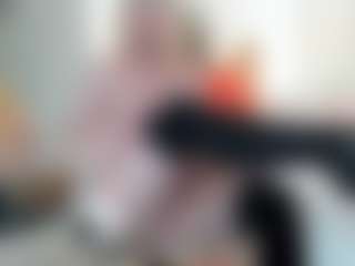 Classy4uuuu's Live Sex Cam Show