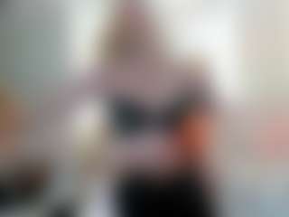 Classy4uuuu's Live Sex Cam Show