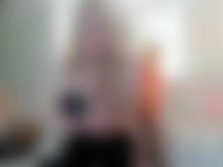 Classy4uuuu's Live Sex Cam Show