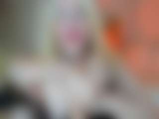 Classy4uuuu's Live Sex Cam Show