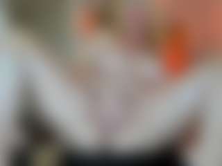 Classy4uuuu's Live Sex Cam Show