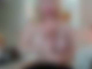 Classy4uuuu's Live Sex Cam Show