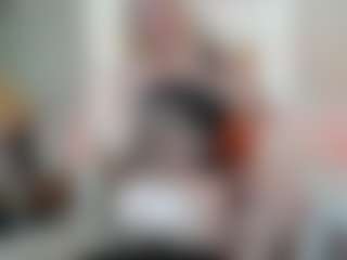 Classy4uuuu's Live Sex Cam Show