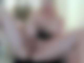 Classy4uuuu's Live Sex Cam Show