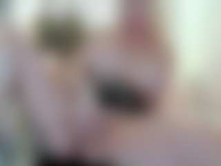 Classy4uuuu's Live Sex Cam Show