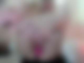 Classy4uuuu's Live Sex Cam Show