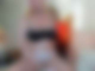 Classy4uuuu's Live Sex Cam Show