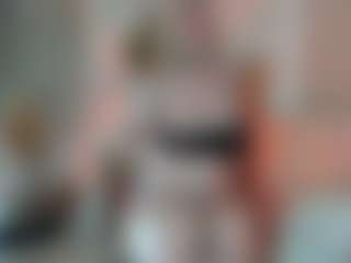 Classy4uuuu's Live Sex Cam Show