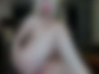 Classy4uuuu's Live Sex Cam Show