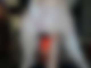 Classy4uuuu's Live Sex Cam Show
