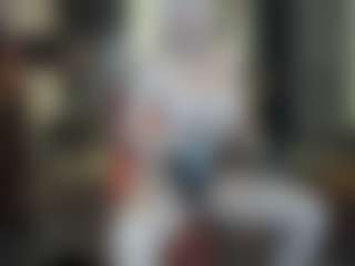 Classy4uuuu's Live Sex Cam Show