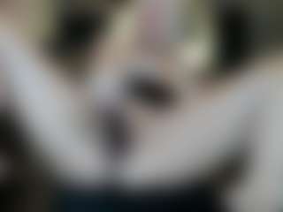 Classy4uuuu's Live Sex Cam Show