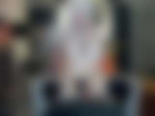 Classy4uuuu's Live Sex Cam Show