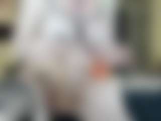 Classy4uuuu's Live Sex Cam Show