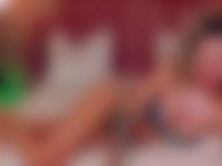 Live cam show with thebaewatch - Granny on Fling VIP Chat