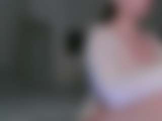 Sicily Deluxe's Live Sex Cam Show