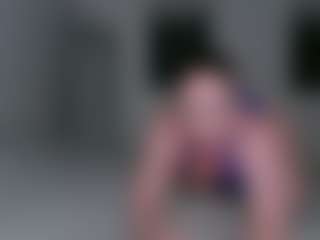 Live cam show with Sicily Deluxe - Flashing on CamClone