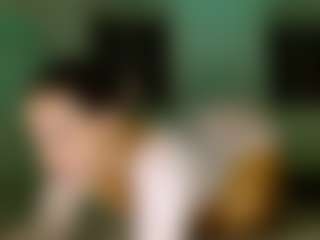 Live cam show with Sicily Deluxe - Spank Latina on Camming Site