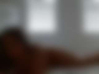 Sicily Deluxe's Live Sex Cam Show