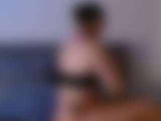 Sicily Deluxe's Live Sex Cam Show