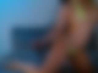Sicily Deluxe's Live Sex Cam Show