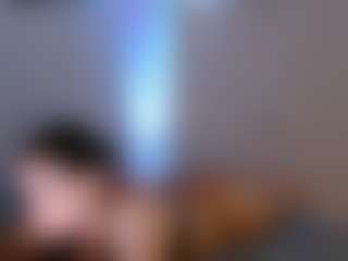 Sicily Deluxe's Live Sex Cam Show