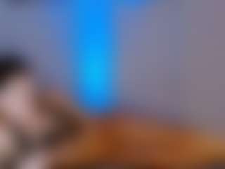 Sicily Deluxe's Live Sex Cam Show