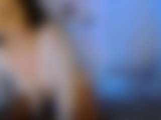 Live cam show with Sicily Deluxe - Bedroom Latina on fapnchat