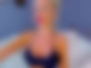 AwwElla's Live Sex Cam Show