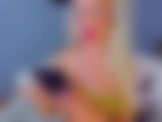 AwwElla's Live Sex Cam Show