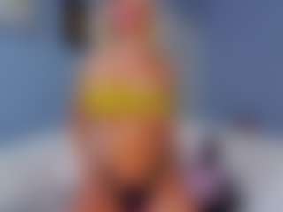 AwwElla's Live Sex Cam Show