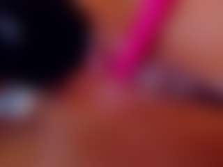 AwwElla's Live Sex Cam Show