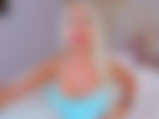 AwwElla's Live Sex Cam Show