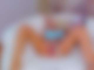 AwwElla's Live Sex Cam Show