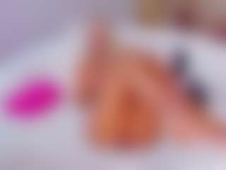 AwwElla's Live Sex Cam Show