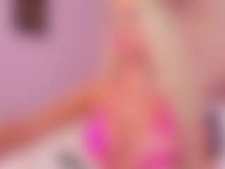 AwwElla's Live Sex Cam Show