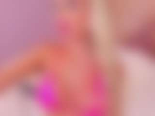 AwwElla's Live Sex Cam Show