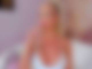 AwwElla's Live Sex Cam Show