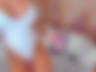 AwwElla's Live Sex Cam Show