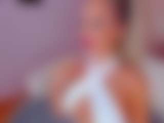 AwwElla's Live Sex Cam Show