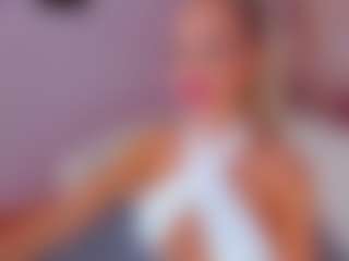 AwwElla's Live Sex Cam Show