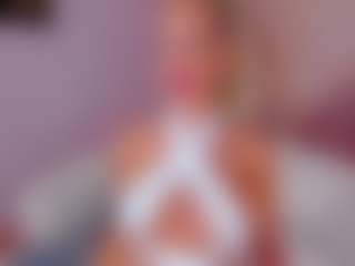 AwwElla's Live Sex Cam Show