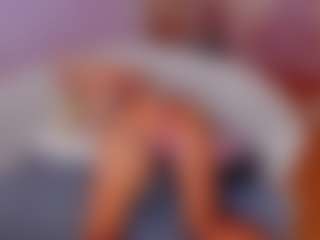 AwwElla's Live Sex Cam Show
