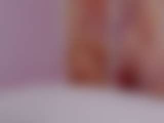 AwwElla's Live Sex Cam Show